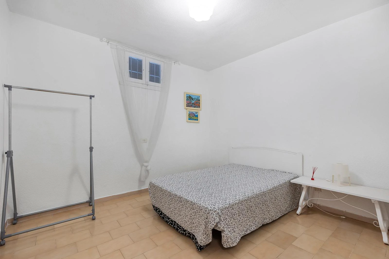 Townhouse in Residencial Calas Blancas – 6 Bedrooms - Only 500m from Playa del Cura ️