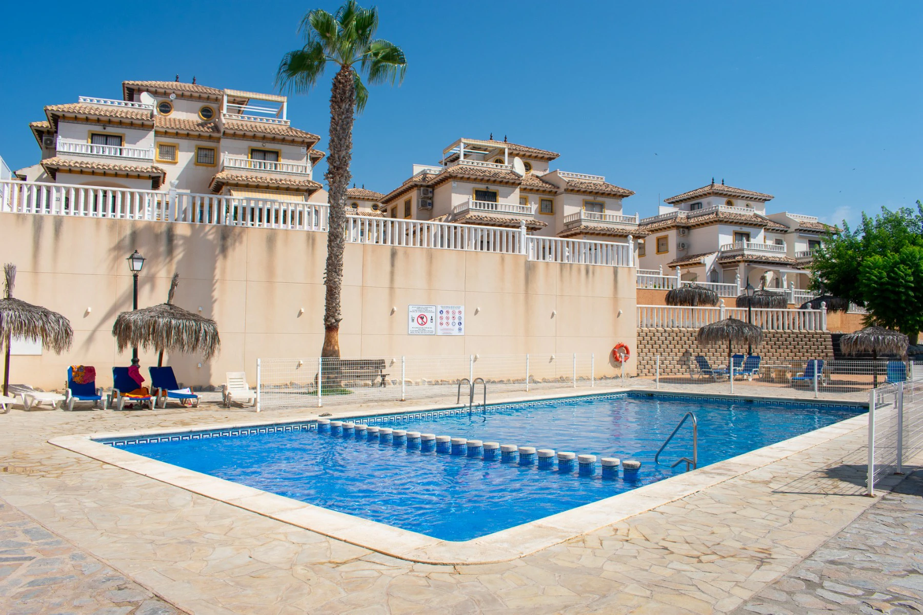 Flat for sale in Orihuela Costa