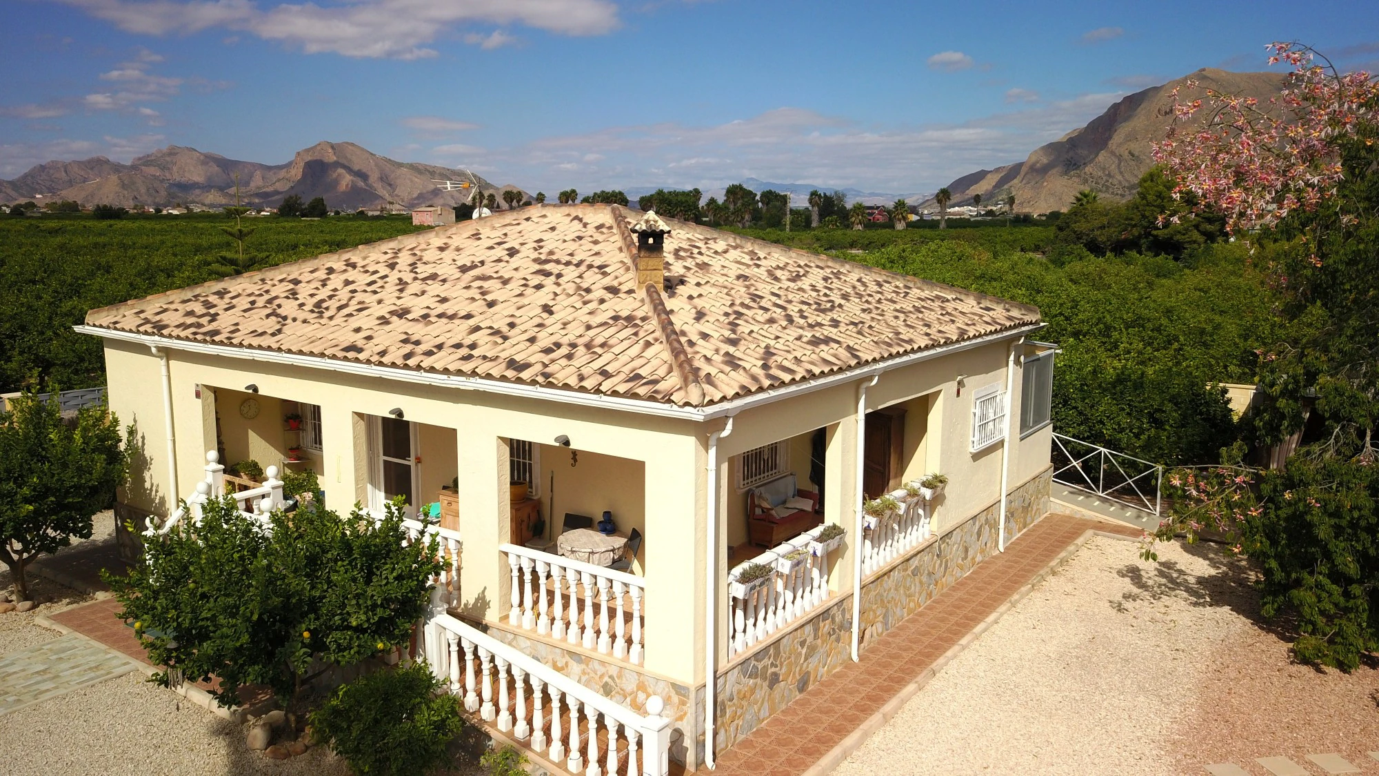 Country house for sale in Orihuela