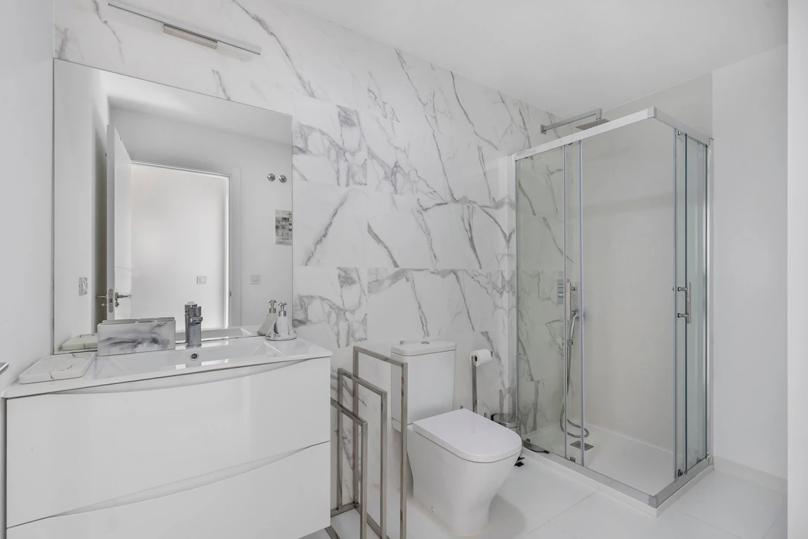 Flat for sale in San Miguel De Salinas