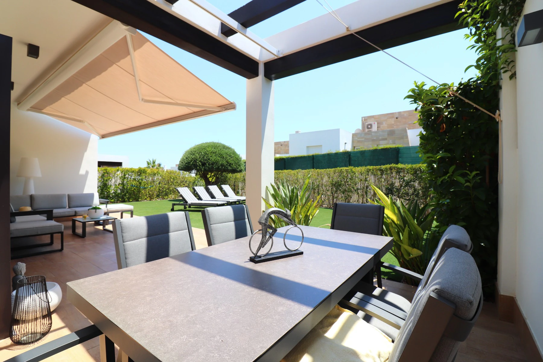 Villa for sale in Algorfa