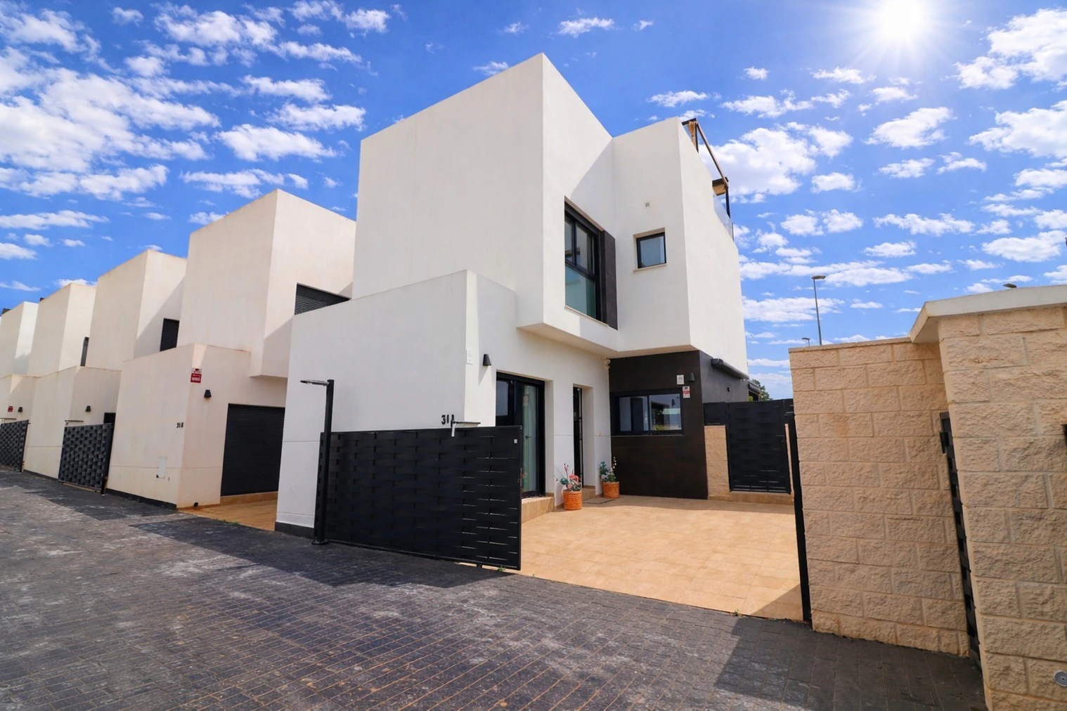 Villa for sale in Benijofar