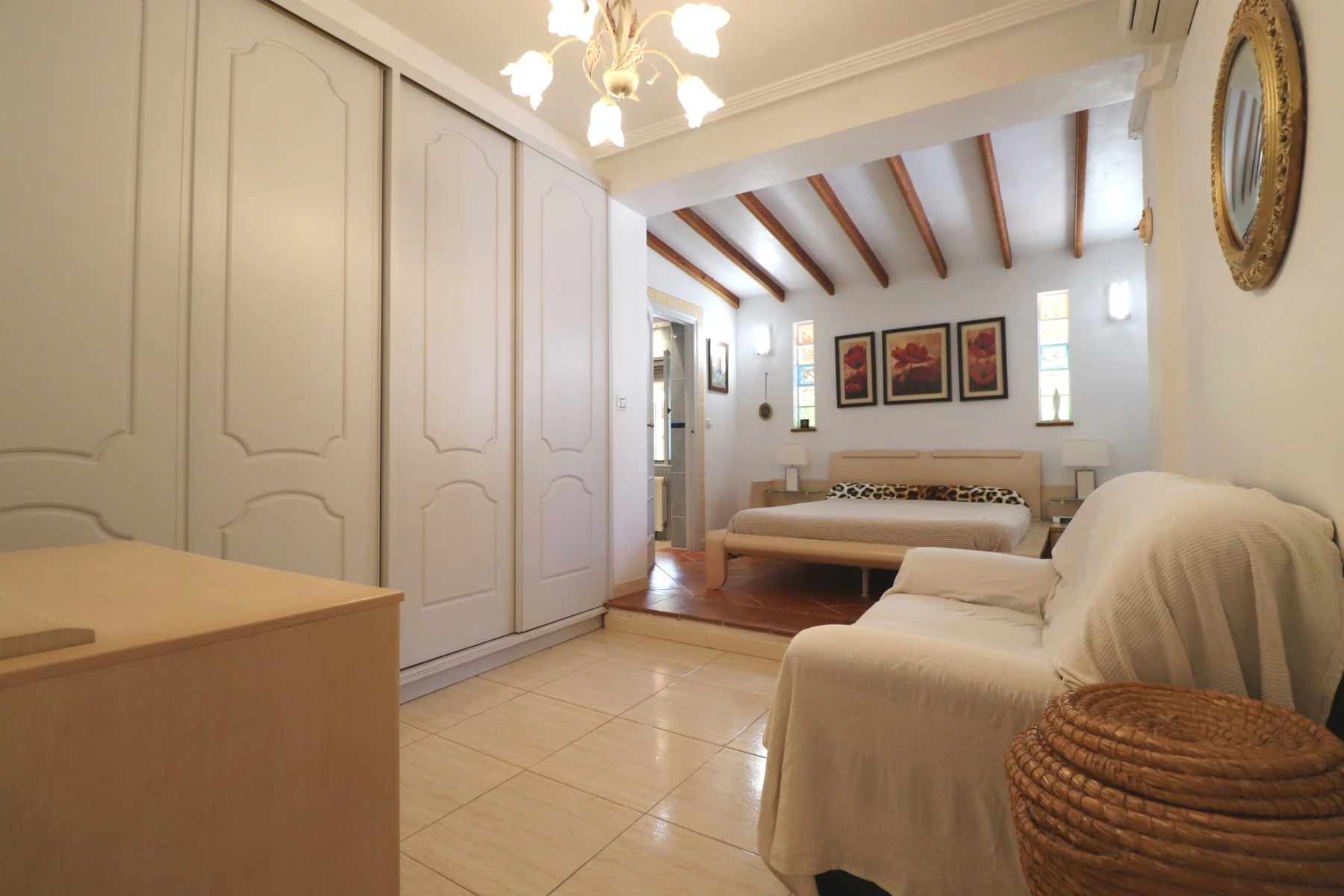 Villa for sale in Algorfa