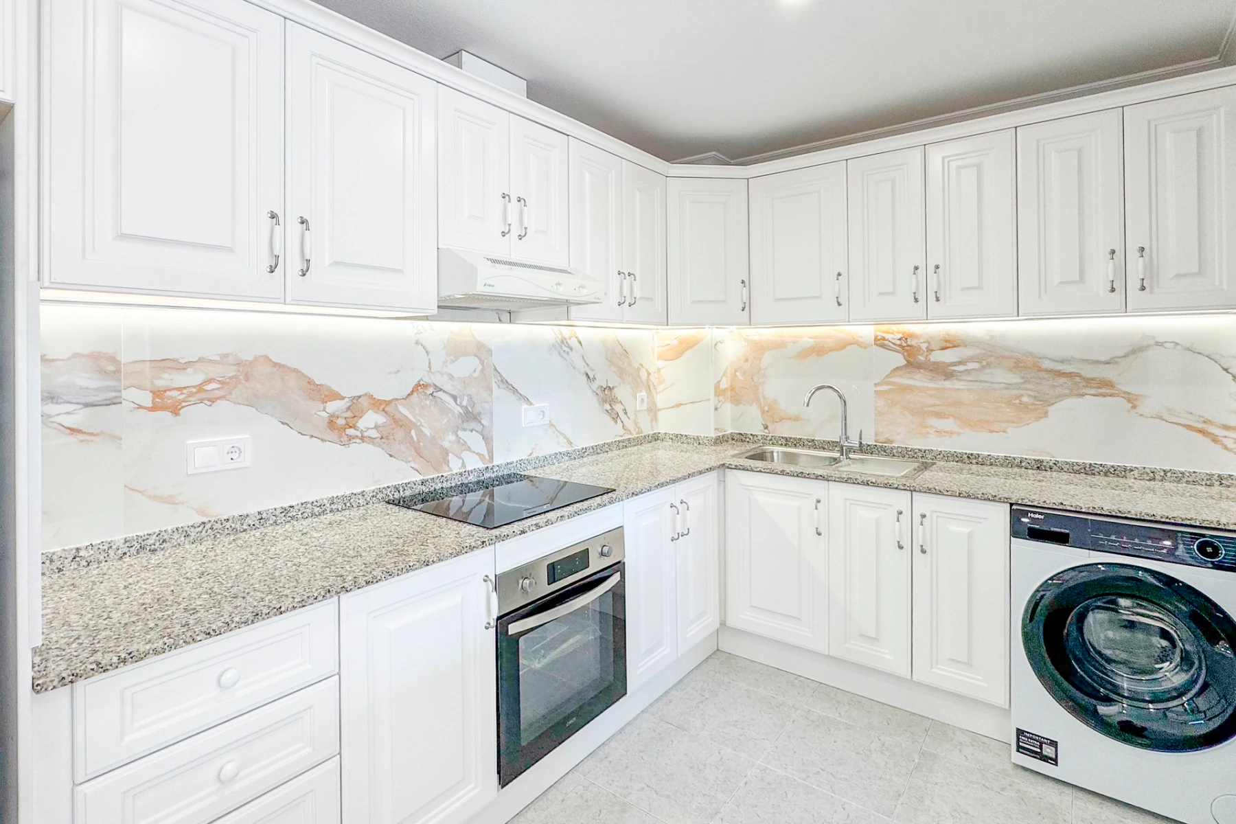 Flat for sale in Orihuela Costa