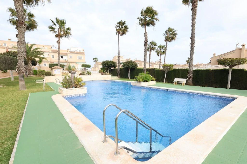 Duplex for sale in Rojales