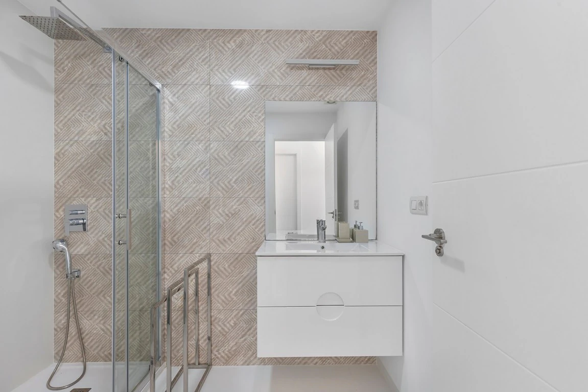Flat for sale in San Miguel De Salinas