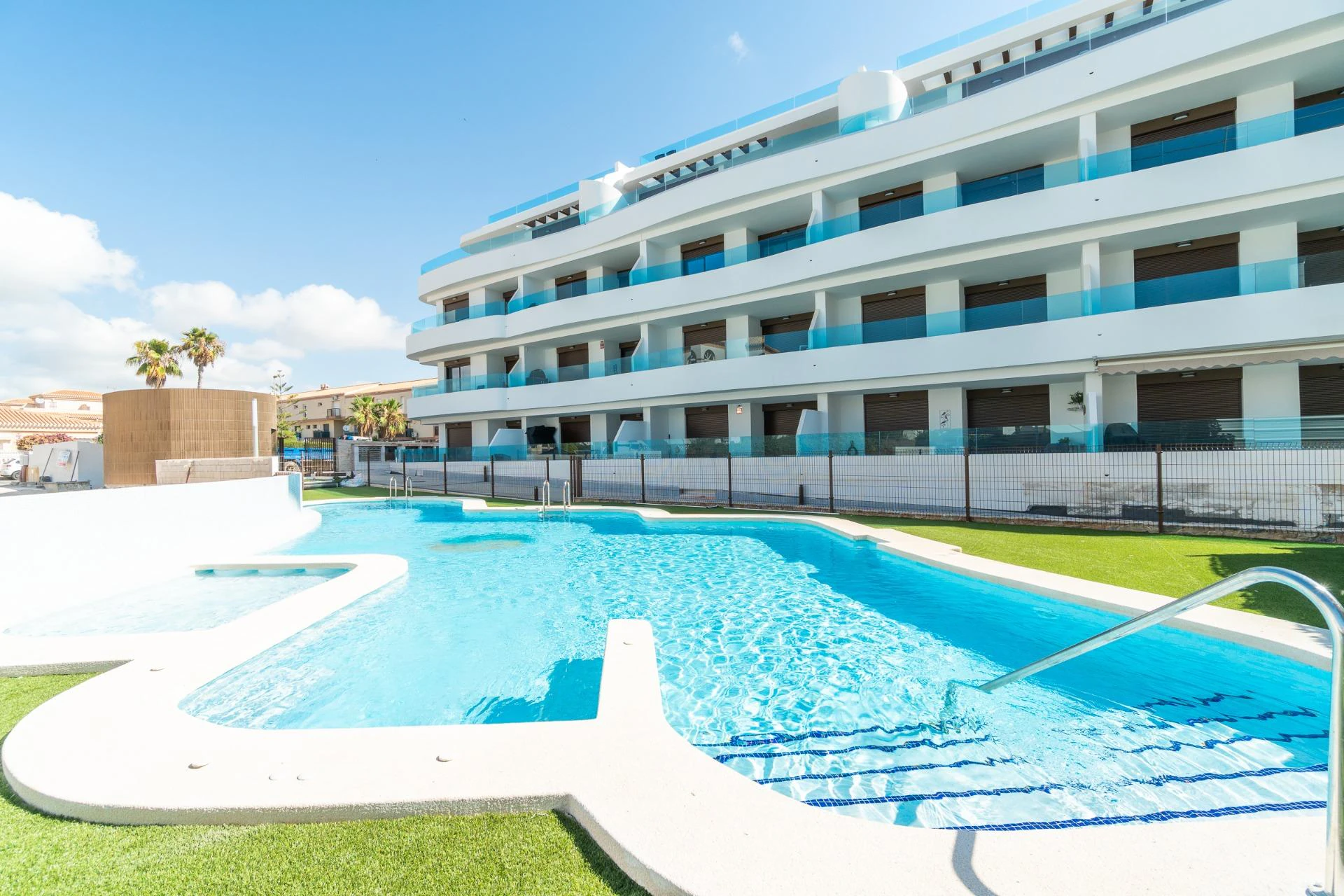 Flat for sale in Orihuela Costa