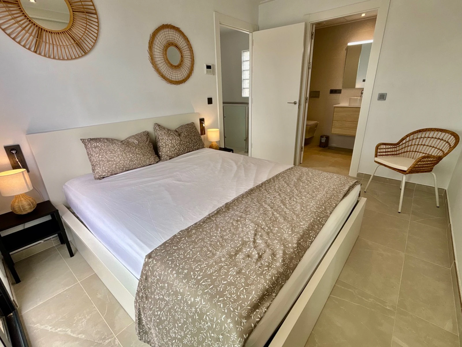 Villa for sale in Benijofar