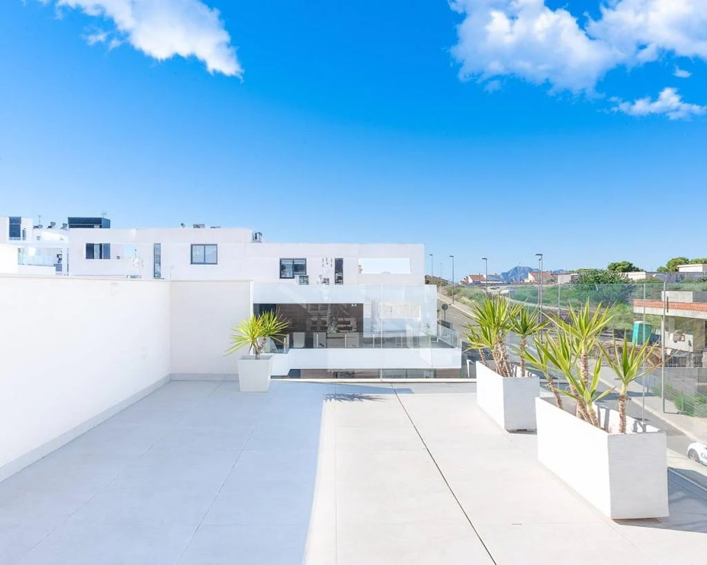 Villa for sale in Benijofar