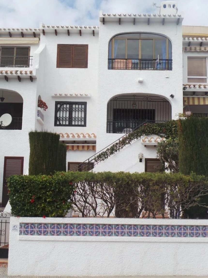 Terraced house for sale in Orihuela Costa