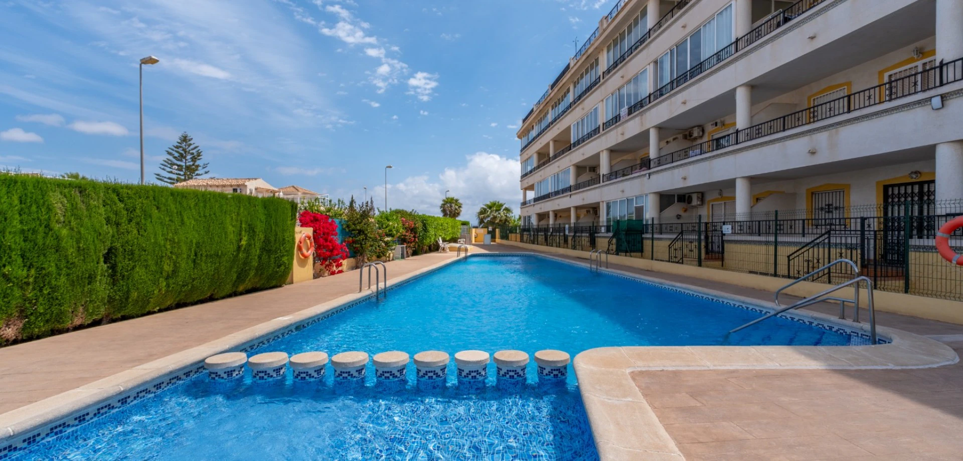 Flat for sale in Orihuela Costa