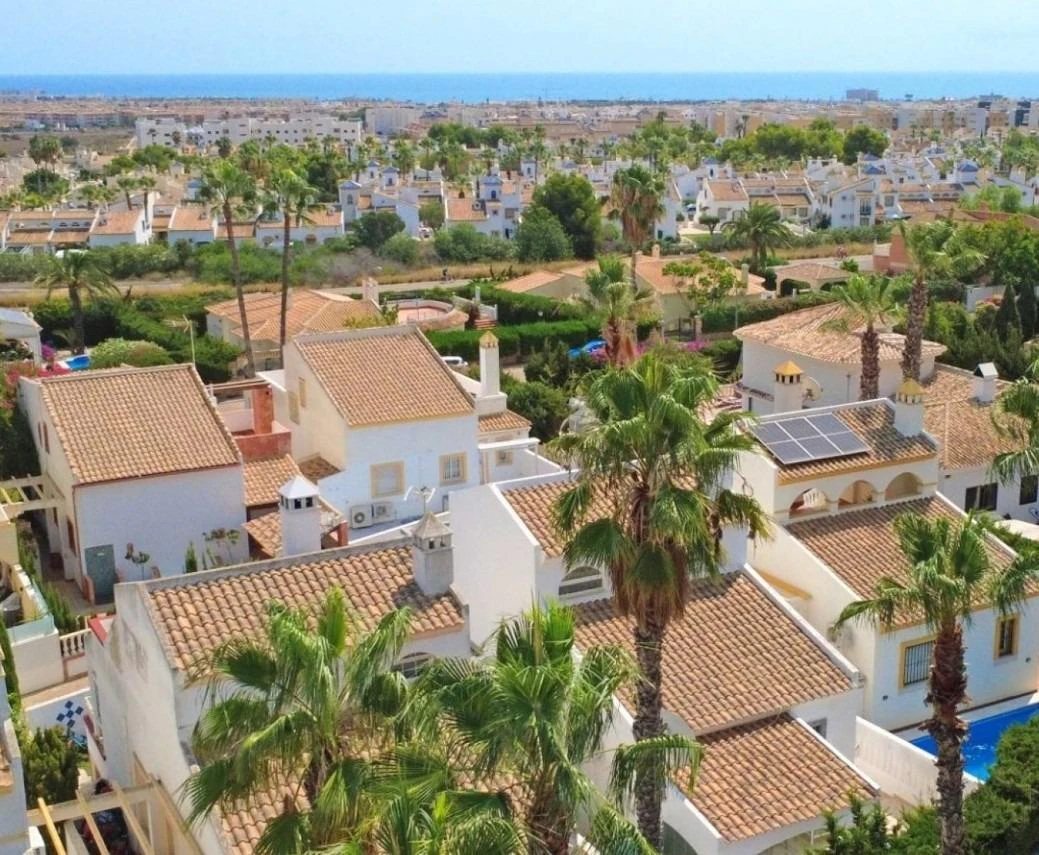Villa à la vente à Orihuela Costa