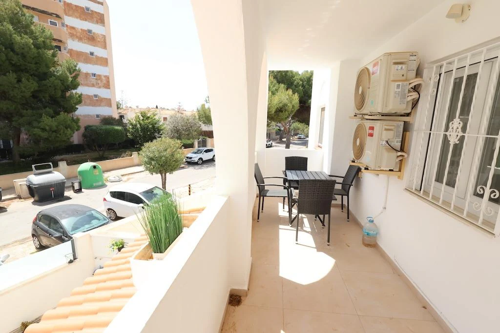 Bungalow til salg i Orihuela Costa