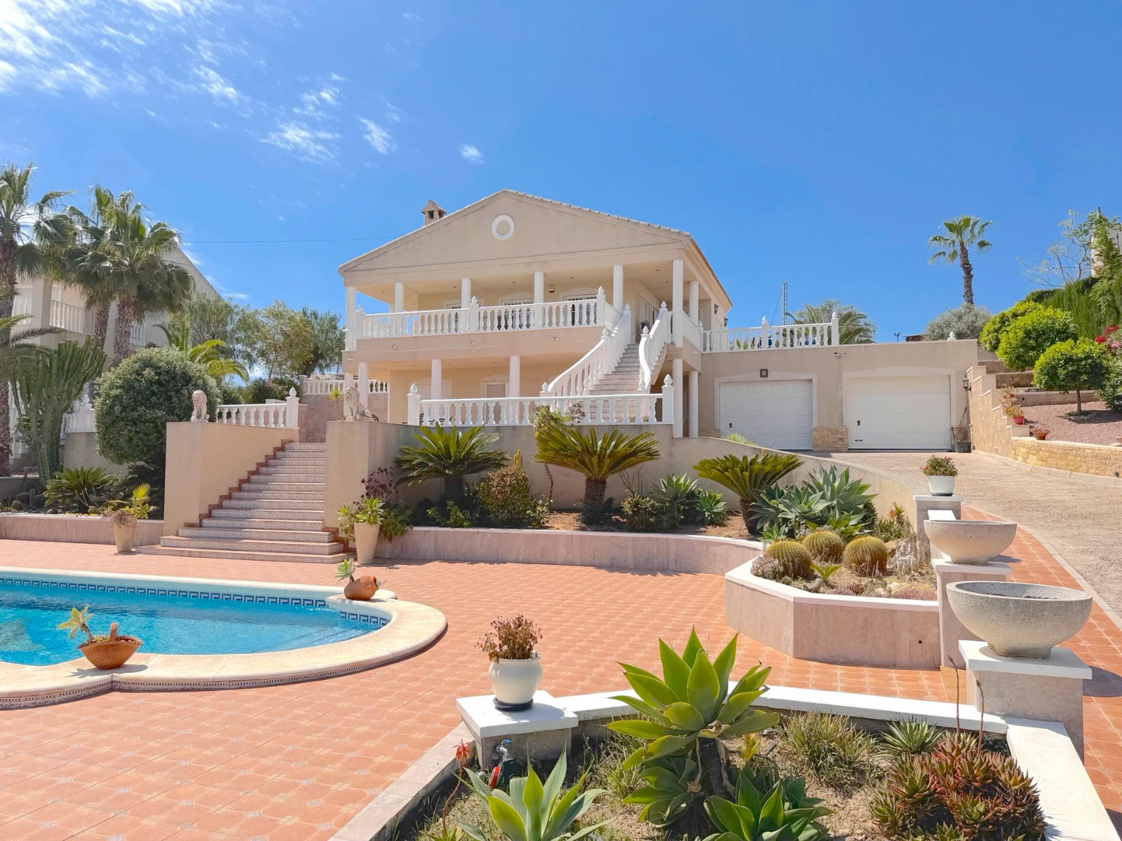 Villa à la vente à Algorfa