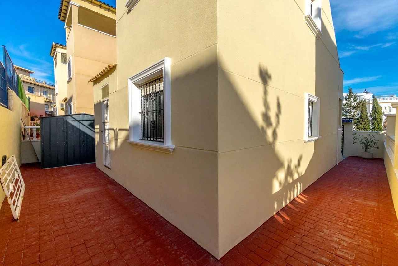 Haus zum verkauf in Orihuela Costa