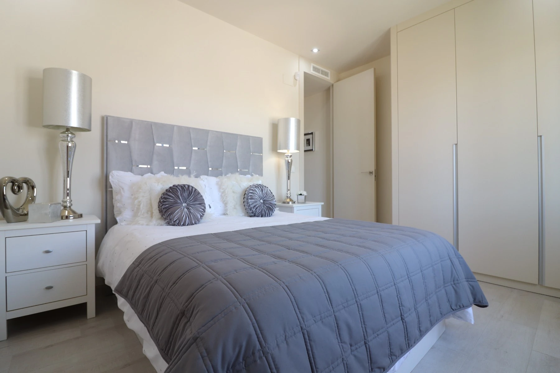 Villa for sale in Algorfa