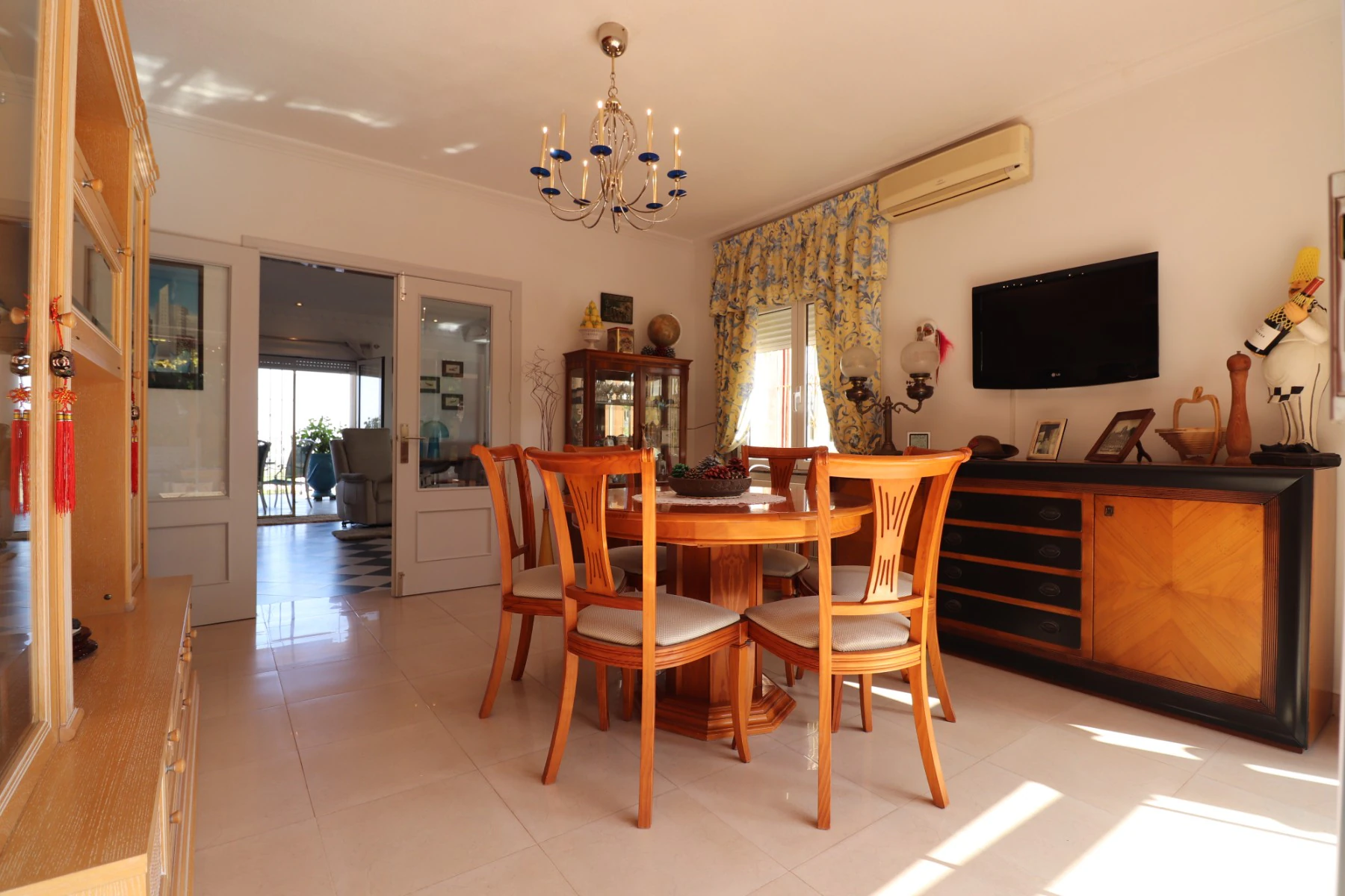 Villa for sale in Algorfa
