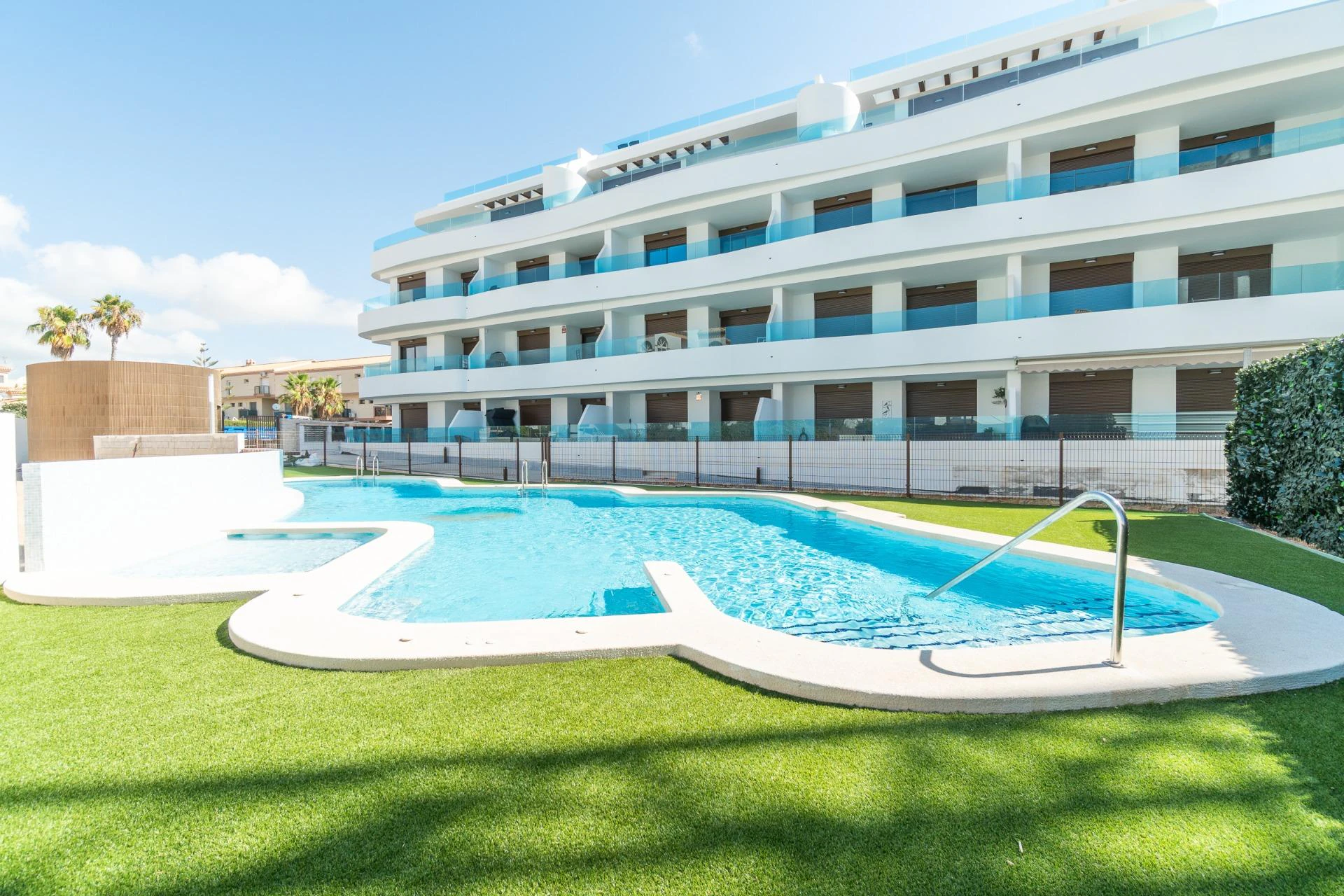 Flat for sale in Orihuela Costa