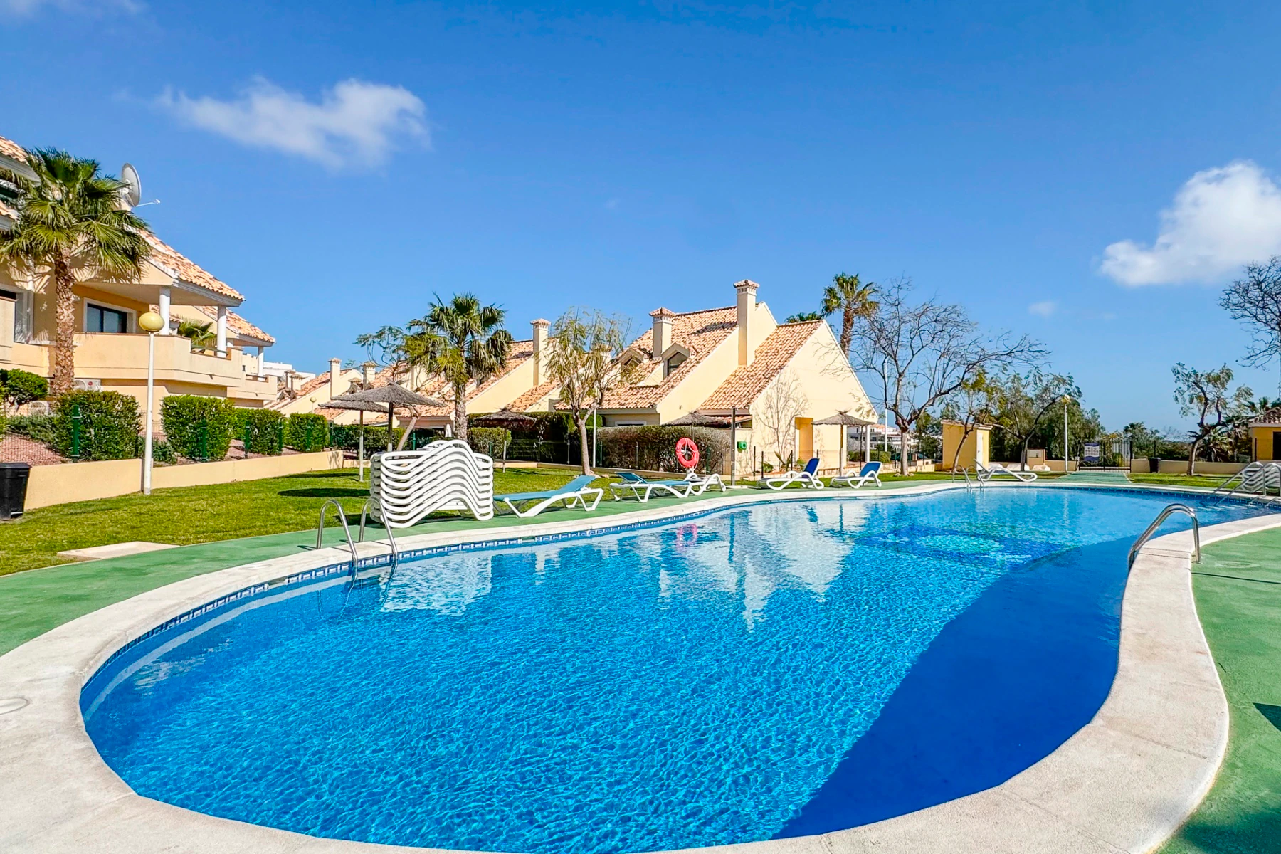 Flat for sale in Orihuela Costa