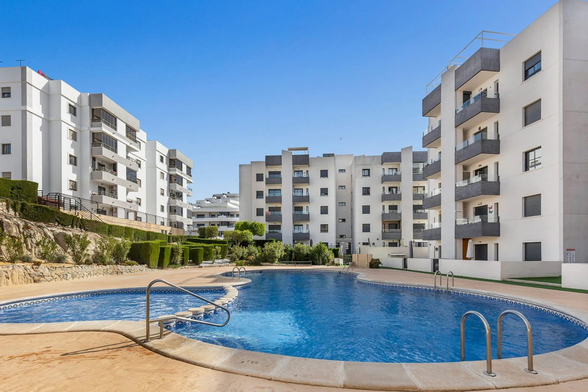 Flat for sale in San Miguel De Salinas