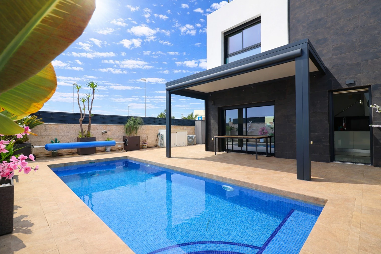 Villa for sale in Benijofar