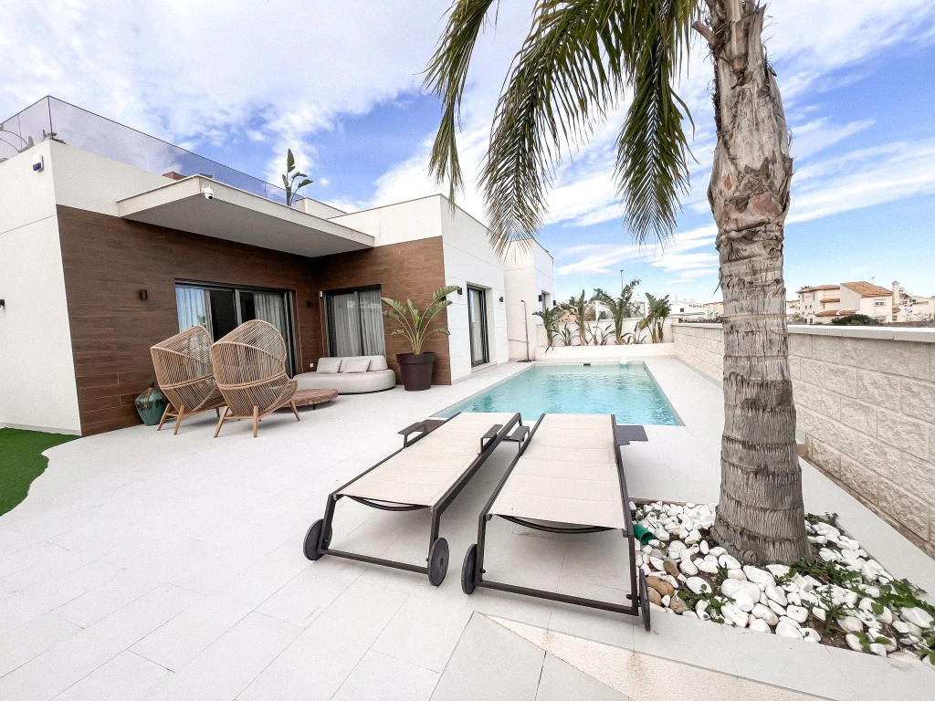 Villa à la vente à San Miguel De Salinas
