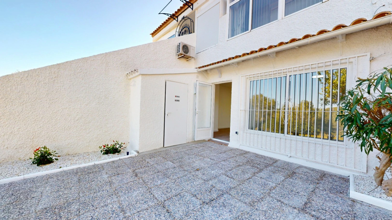 Reformed Bunglaow in Villamartin