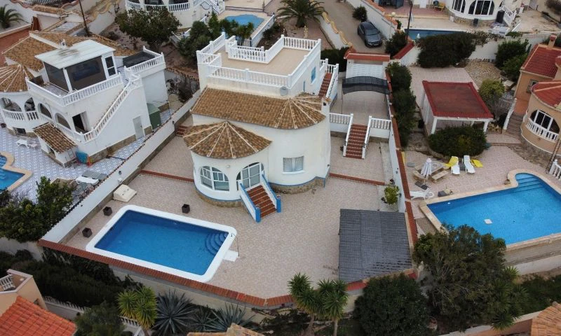 Villa til salg i Rojales