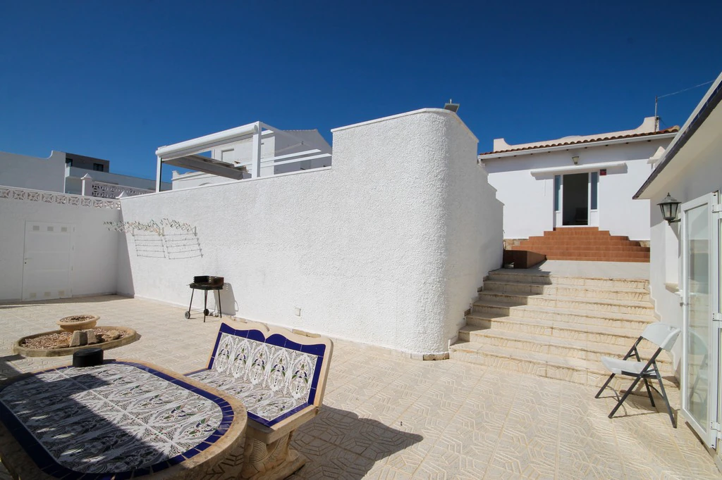 Villa for sale in San Miguel De Salinas