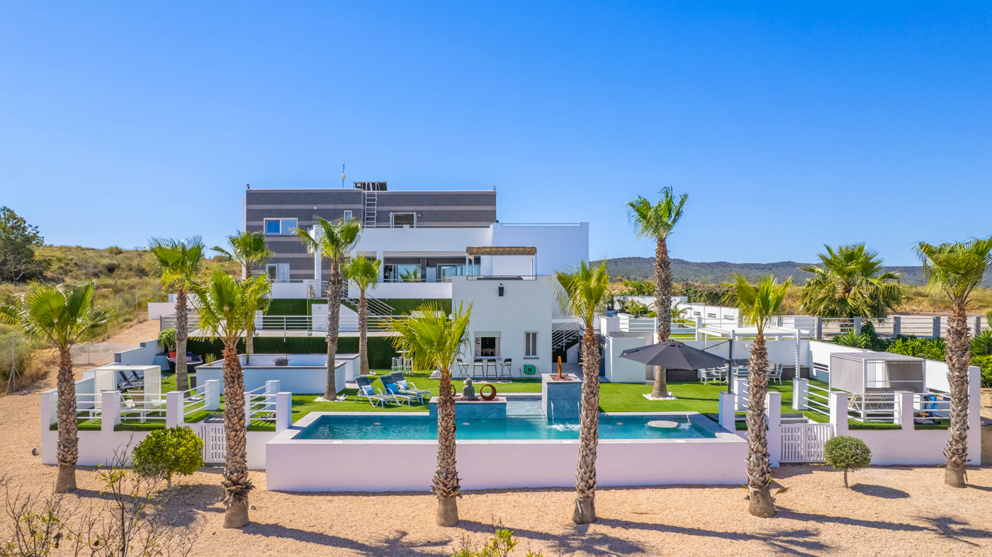 Villa à la vente à Torremendo