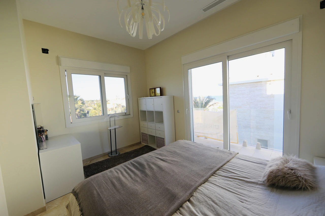Villa zum verkauf in La Zenia