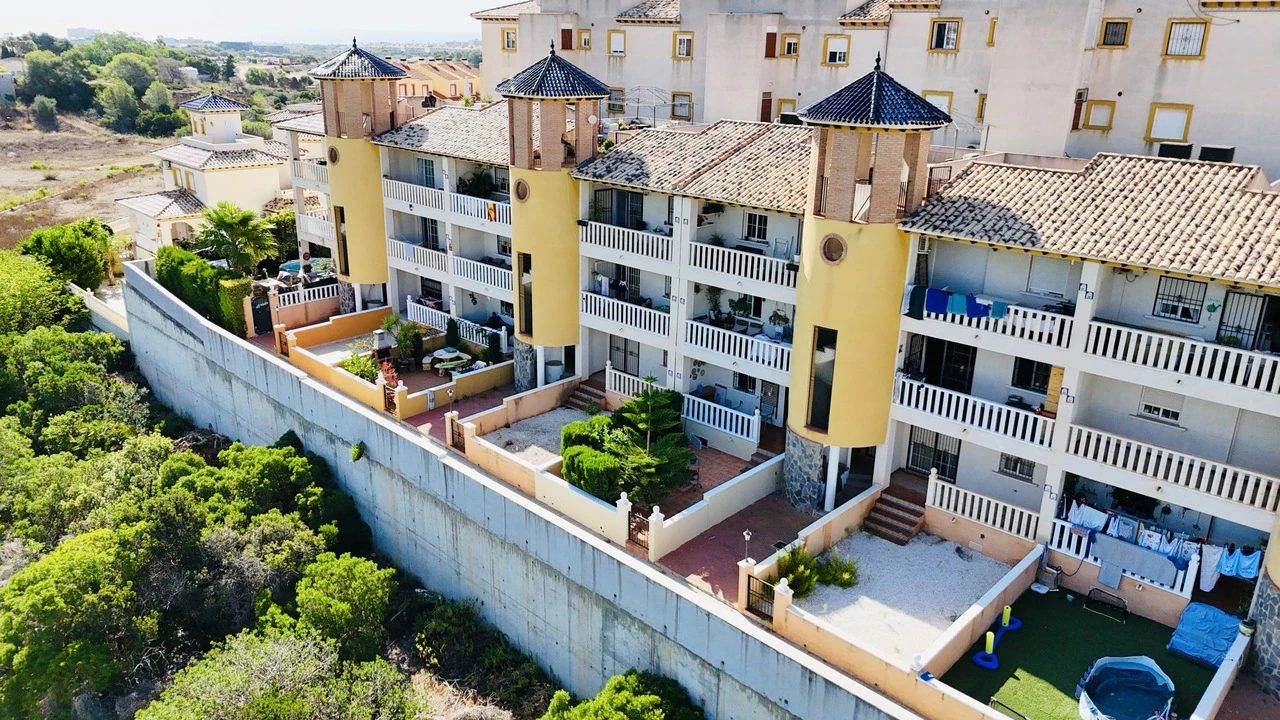 Stats Woning te verkoop in Cabo Roig