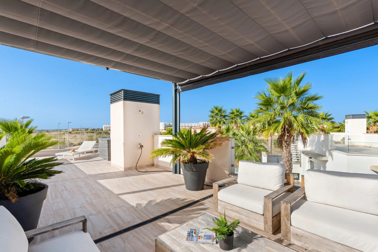 Villa zum verkauf in Cabo Roig
