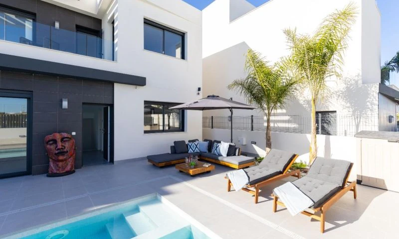 Villa à la vente à Algorfa