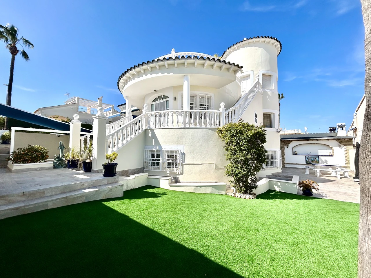 Villa te verkoop in Pinar De Campoverde