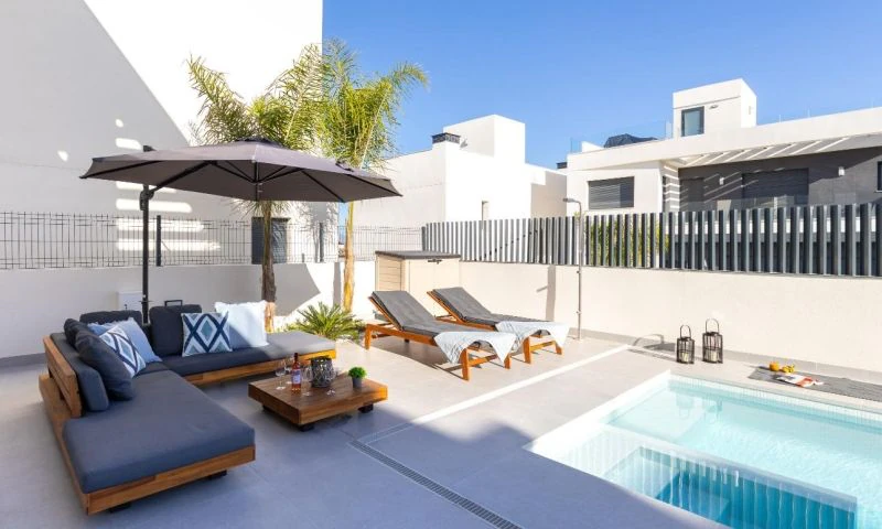 Villa à la vente à Algorfa