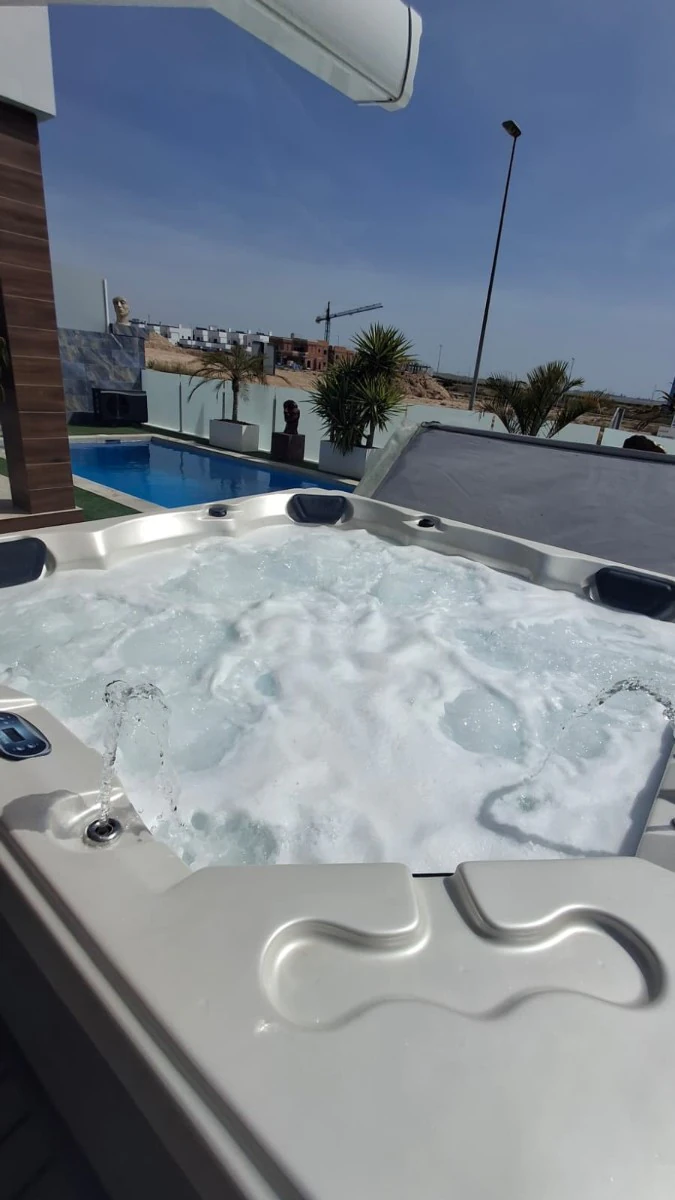 Villa à la vente à Orihuela