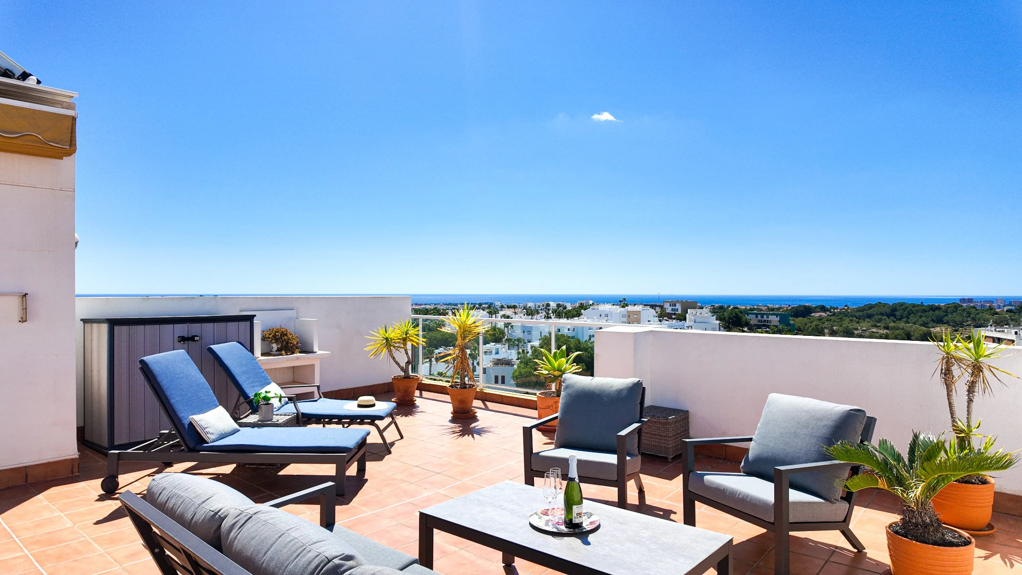 Flat for sale in Orihuela Costa