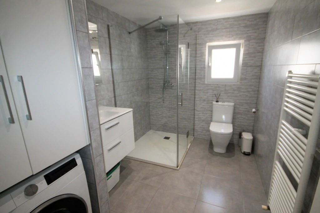Villa for sale in San Miguel De Salinas