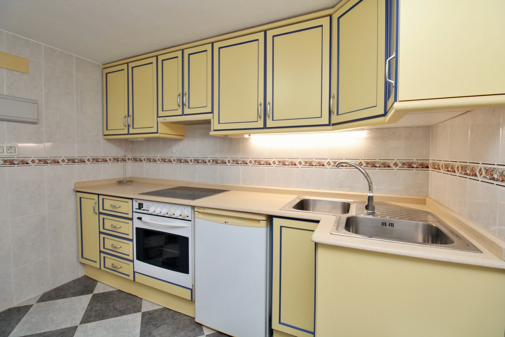 Villa à la vente à Villamartin