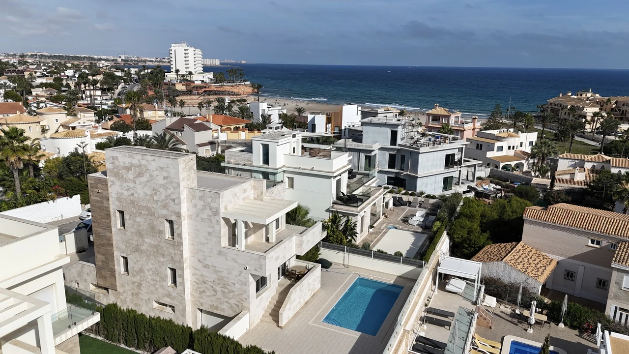 Villa zum verkauf in La Zenia