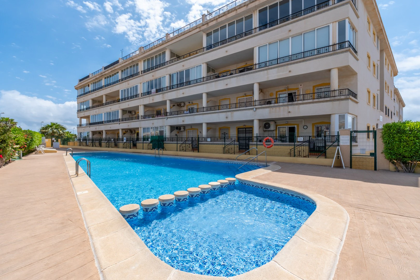 Flat til salg i Playa Flamenca