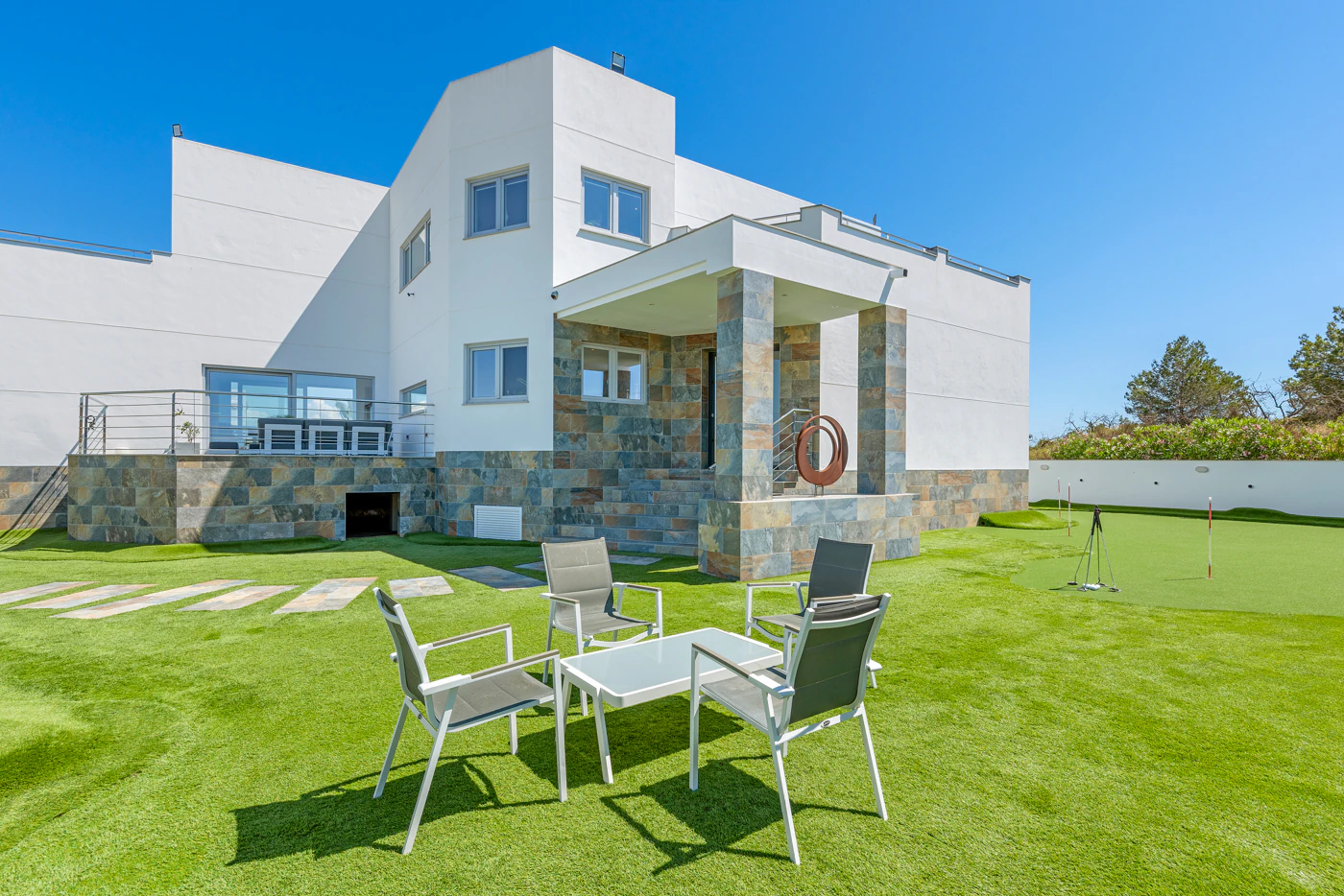 Villa à la vente à Torremendo