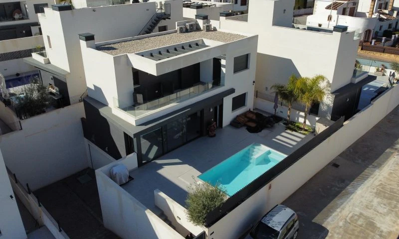 Villa à la vente à Algorfa