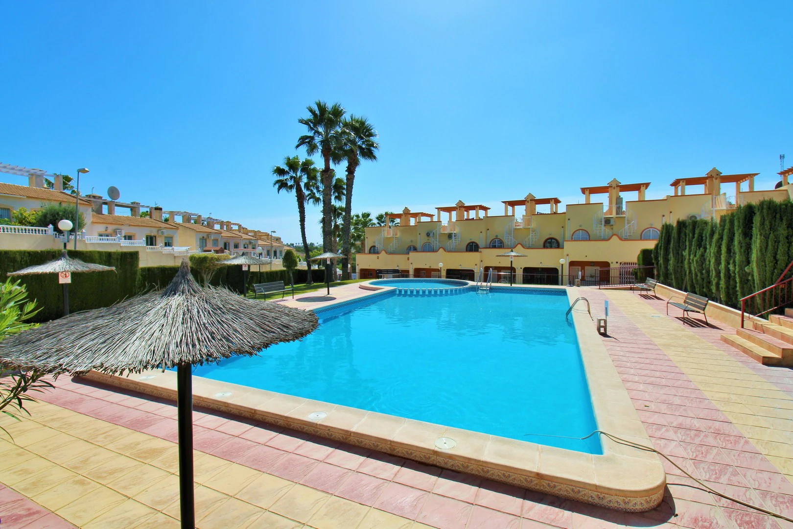 Piso en venta en Villamartin