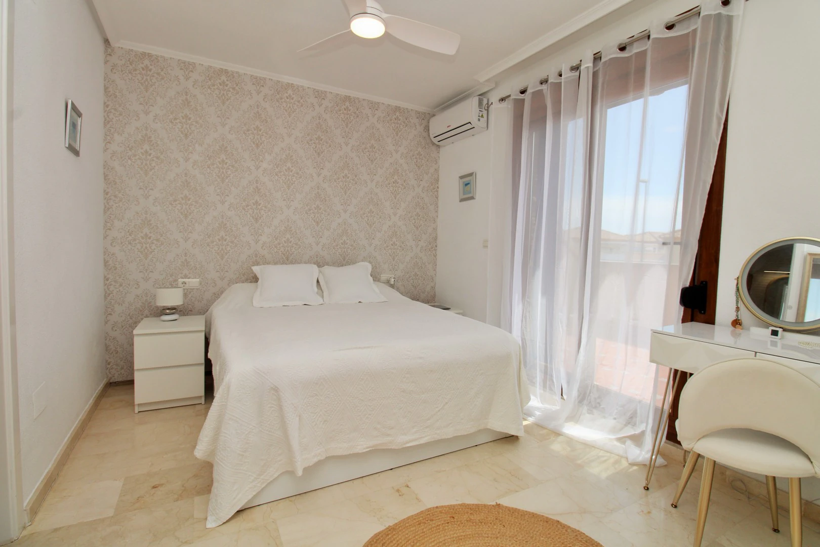 Maison jumelée à la vente à Villamartin