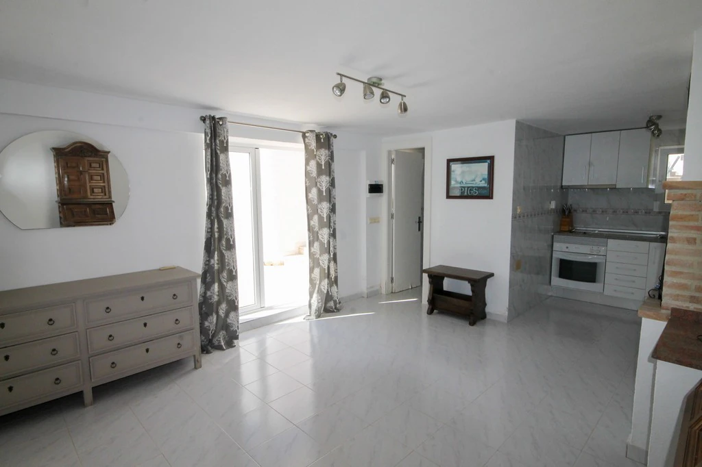Villa for sale in San Miguel De Salinas