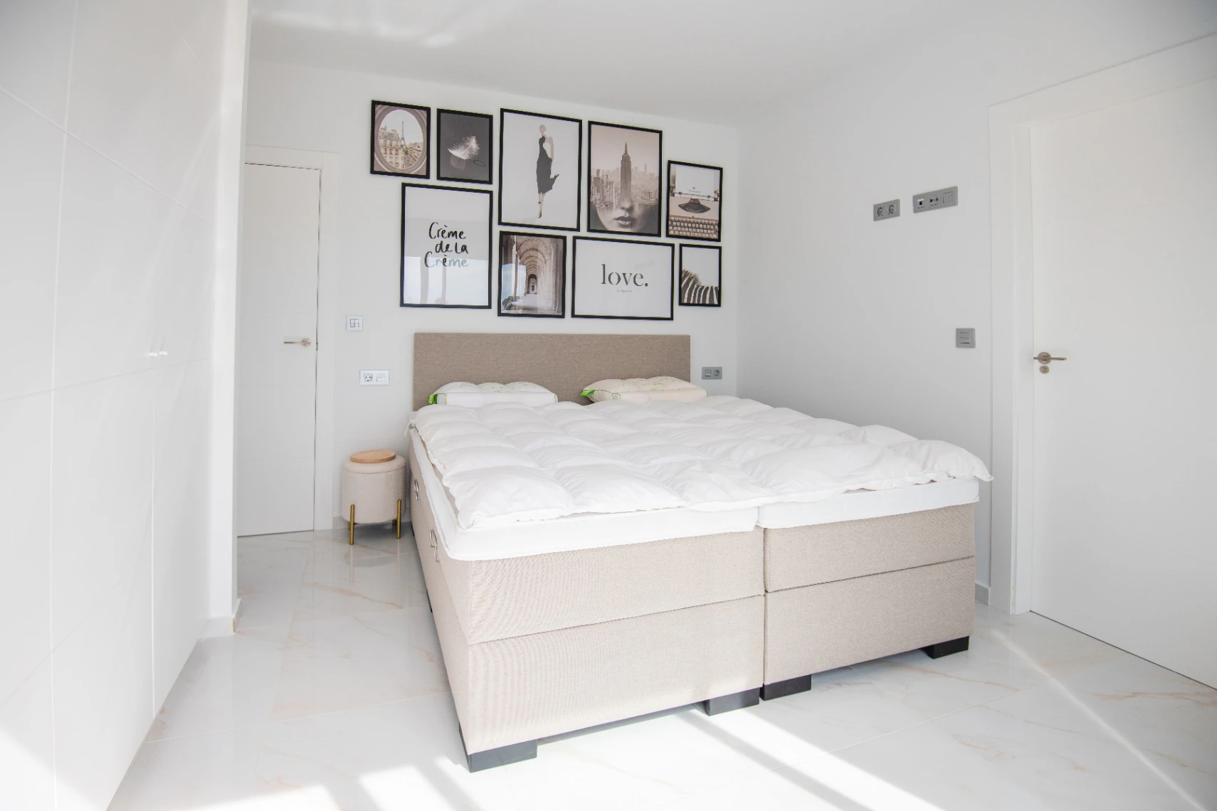 Moderne villa til salgs i Pinar de Campoverde