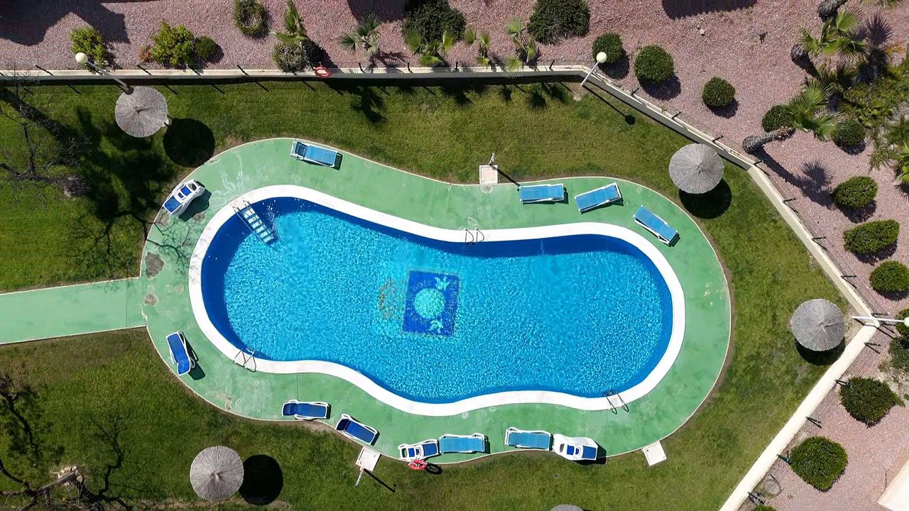 Flat for sale in Campoamor R-5