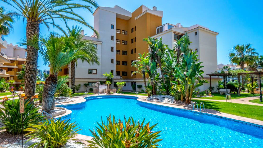 Flat for sale in Punta Prima